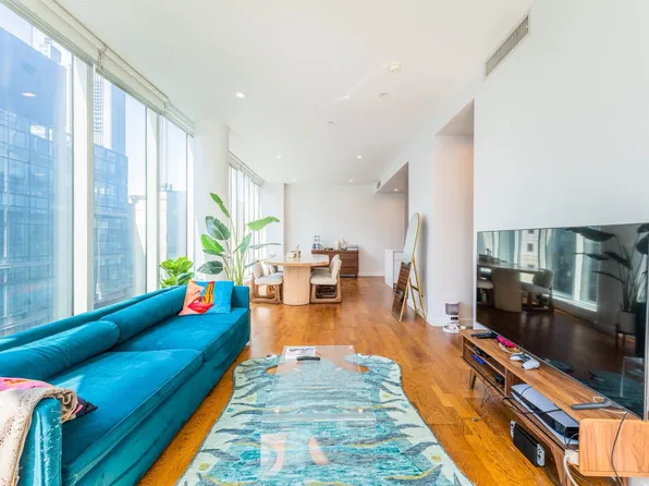 27-17 42nd Road image 6 of 43