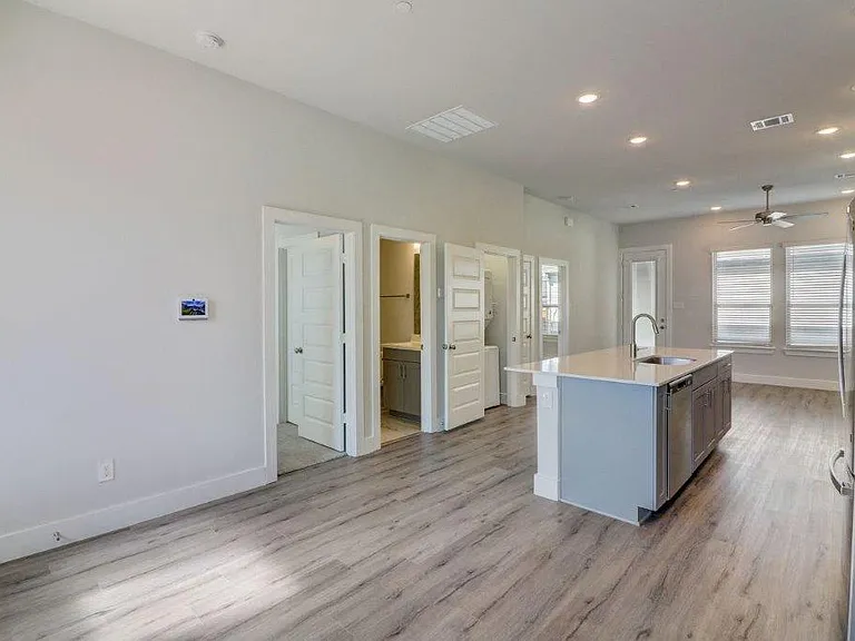 2501 Ascension Blvd — Photo 19