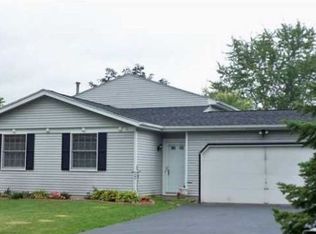 11 Hannibal Pl, Hamlin, NY 14464