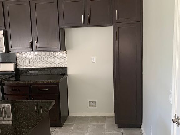 3rd image of 11819 Cramer Rd