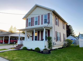 210 South St, Athens, PA 18810