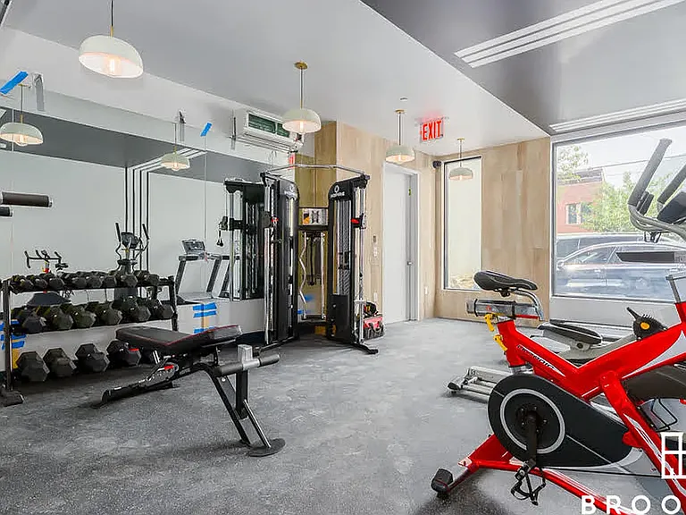 985 Rogers Ave #5D — Photo 14