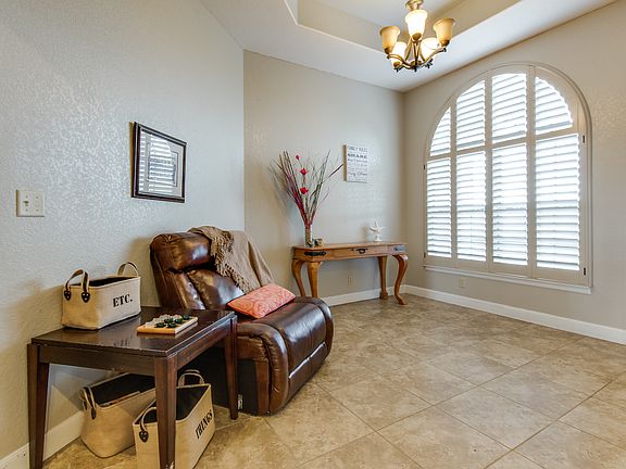 5th image of 1833 Skyview Dr