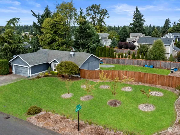12607 200th Avenue Ct E, Bonney Lake, WA 98391