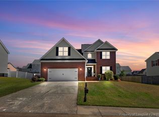 3929 Fox Meadow Ln, Hope Mills, NC 28348