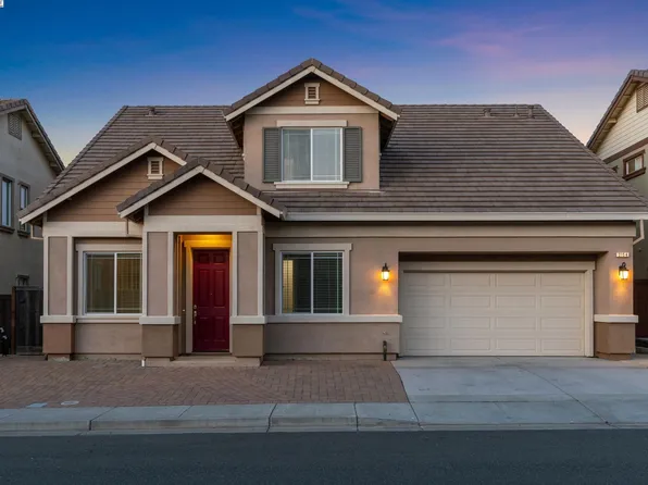 2154 Sweetwater Dr, Fairfield, CA 94534