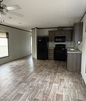 4th image of 134 Ronald Blvd Lot 6
