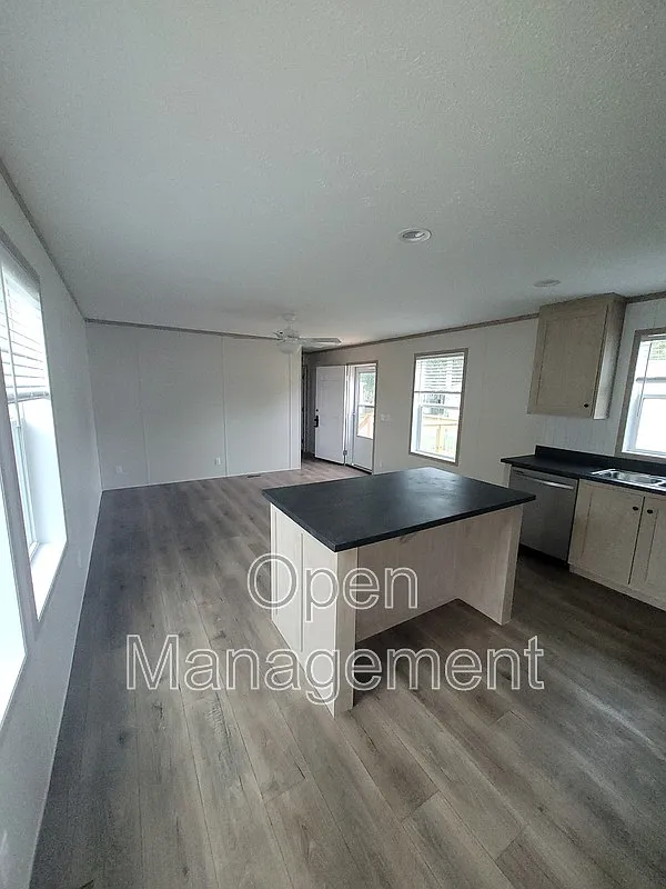 2 bed, 2.0 bath, 960 sqft, $1,199 — Photo 4