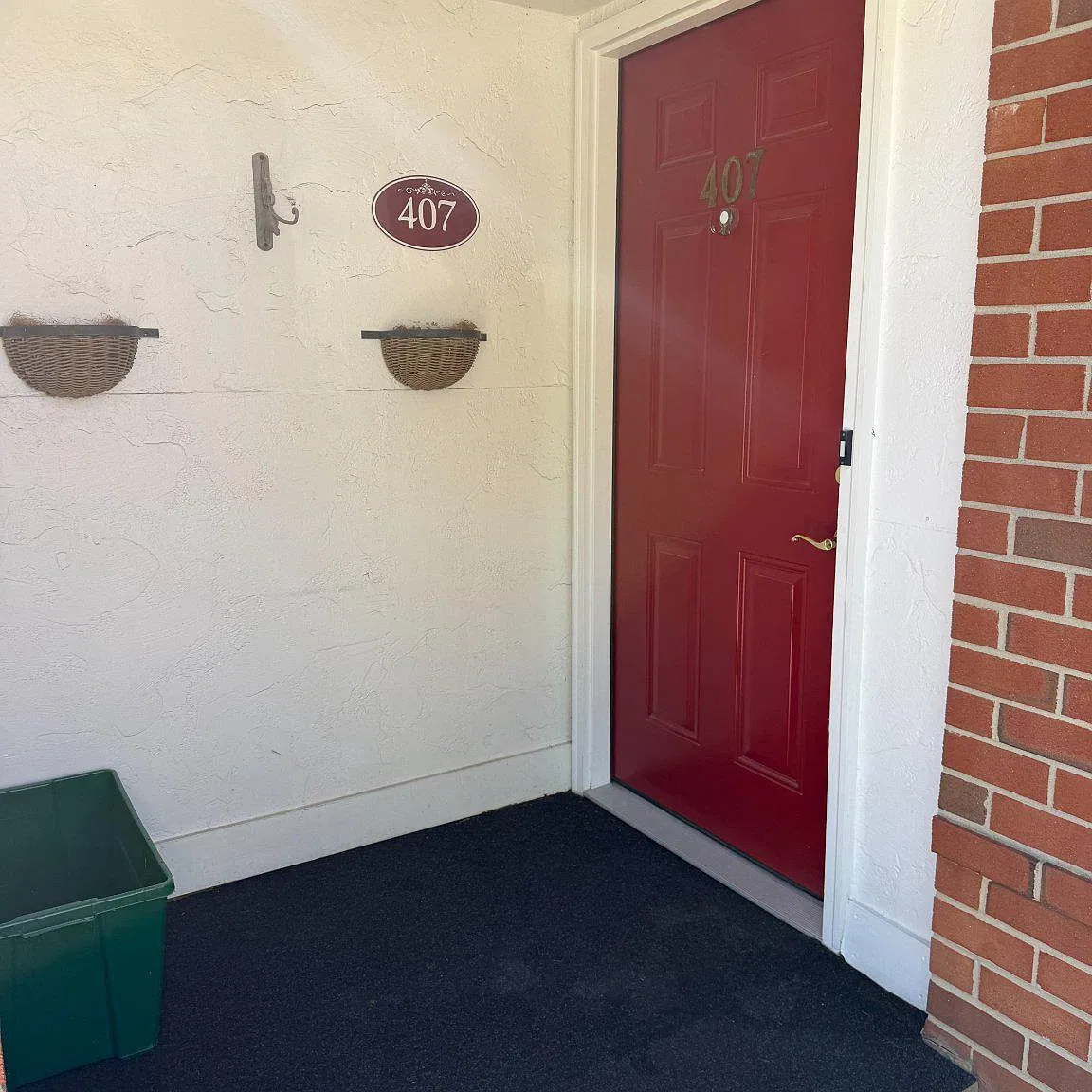 2 bed, 2.5 bath, 1127 sqft, $2,300 — Photo 3