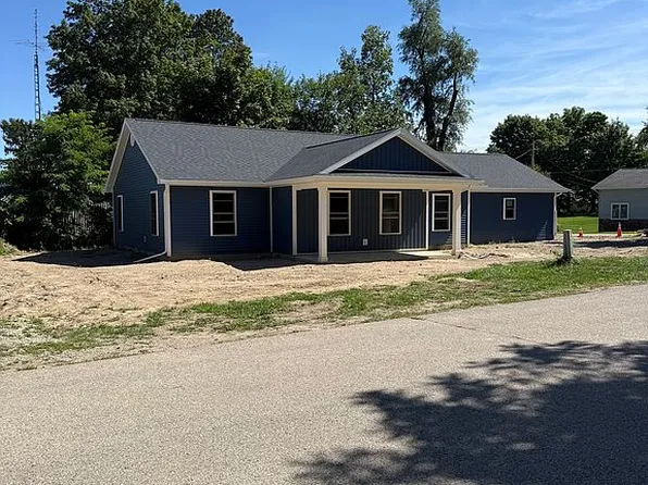 206 W Michael St, Fremont, IN 46737