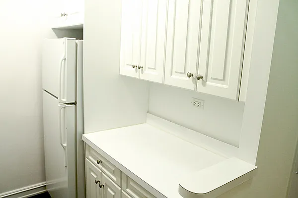 Rented by Urban Real Estate Inc | media 20