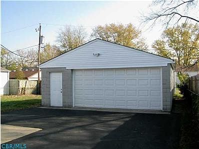 3rd image of 5662 Tamarack Blvd