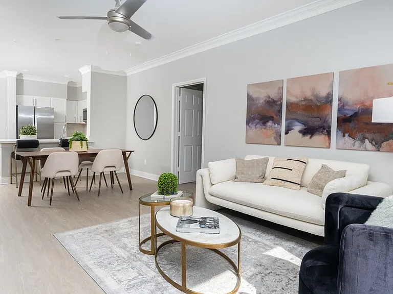 Paladia Luxury Apartments — Photo 60