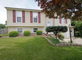 318 Country View Dr, Harrison, OH 45030