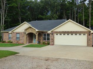 160 County Road 2340, Mount Pleasant, TX 75455