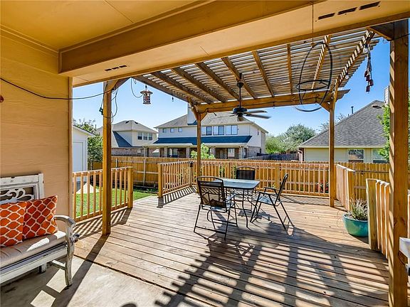 5th image of 2341 Garlic Creek Dr