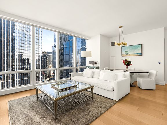 4th image of 15 Hudson Yards #30G