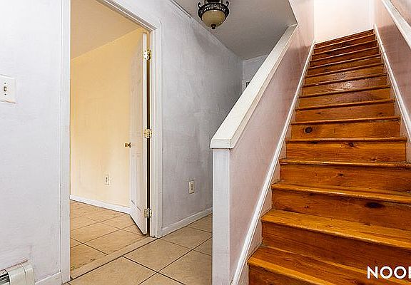 2nd image of 501 Greene Ave APT 2