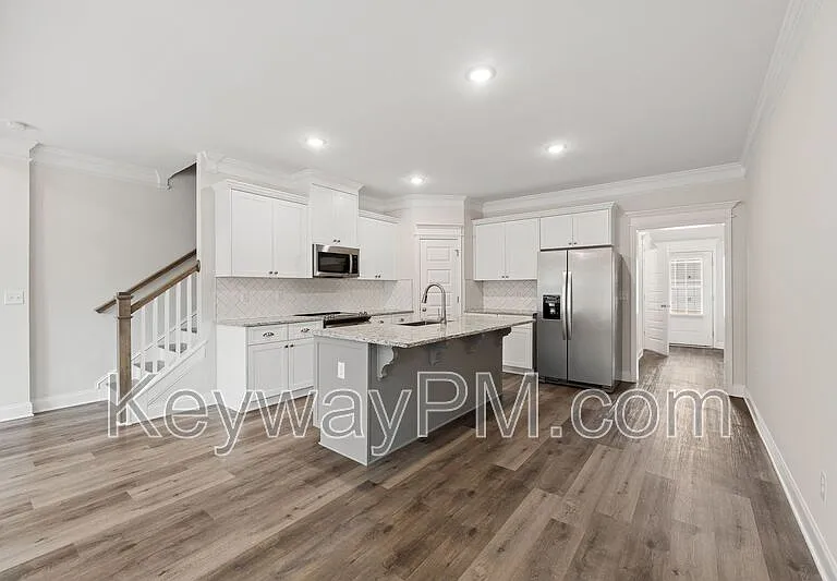 317 Sumac Trl — Photo 7