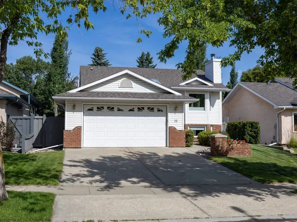 13 Orion Close, Saint Albert, AB T8N 6G2