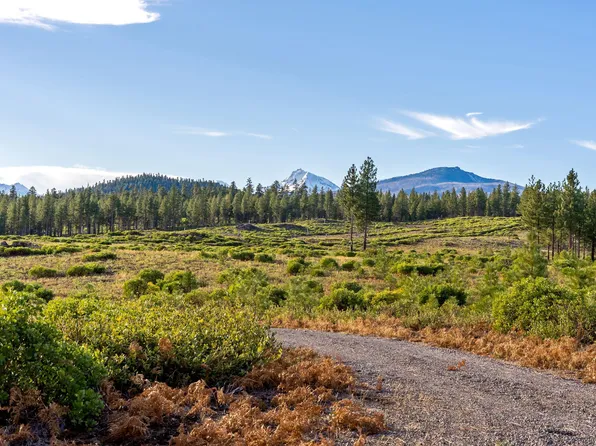 70410 McAllister Rd #2060, Sisters, OR 97759