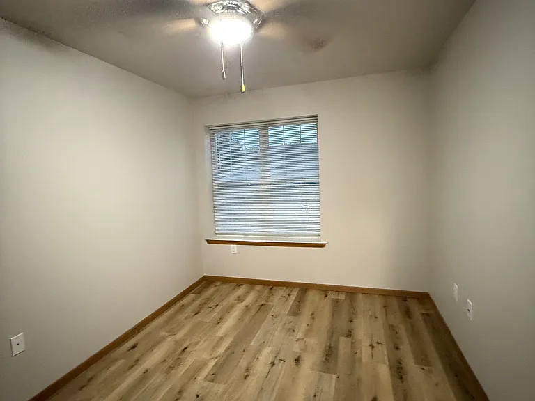 853 Saint Albert The Great Dr — Photo 26