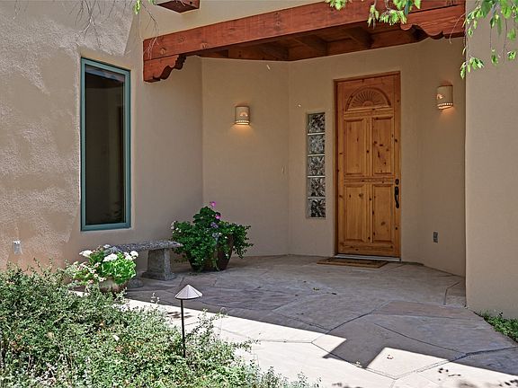 4th image of 38 Camino Nevoso