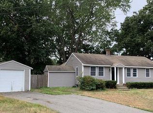 11 N Center St, Bellingham, MA 02019