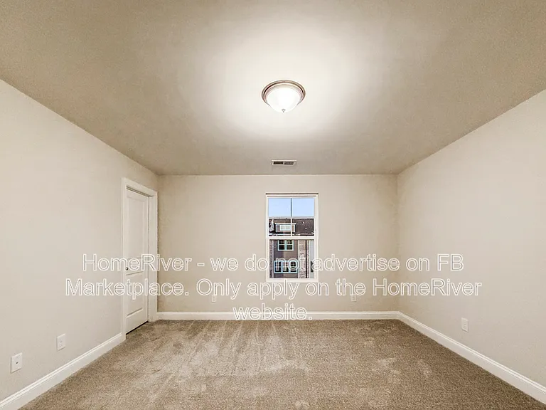 2021 Fishamble St — Photo 9