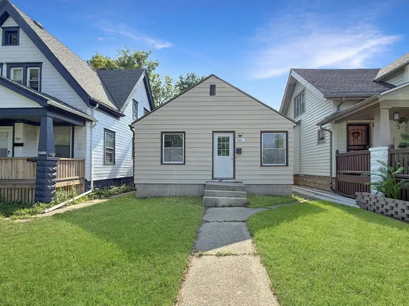 4616 North 30th STREET, Milwaukee, WI 53209