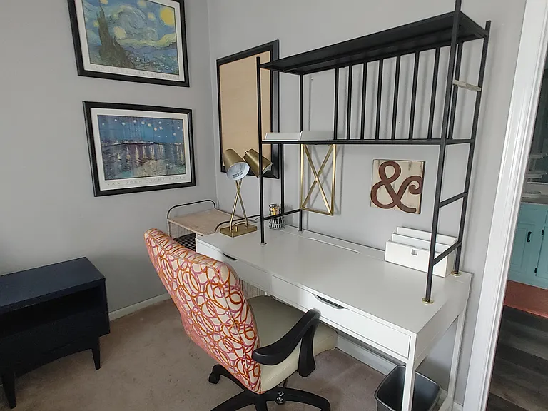 Brenland Cir — Photo 3