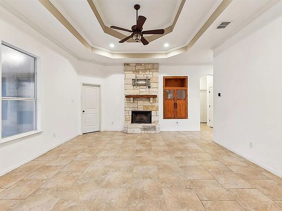 5th image of 2 Rock Hollow Cir #2