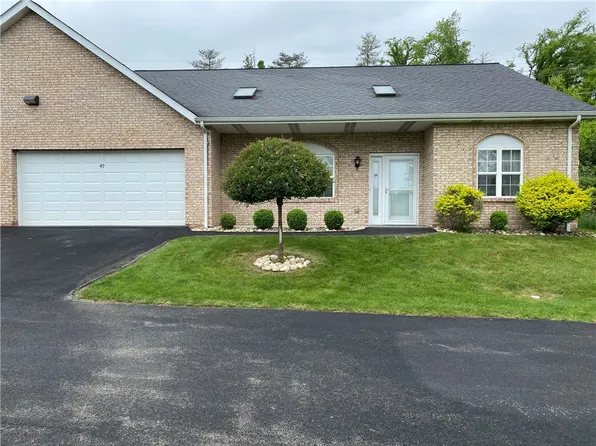 49 David Dr, New Kensington, PA 15068