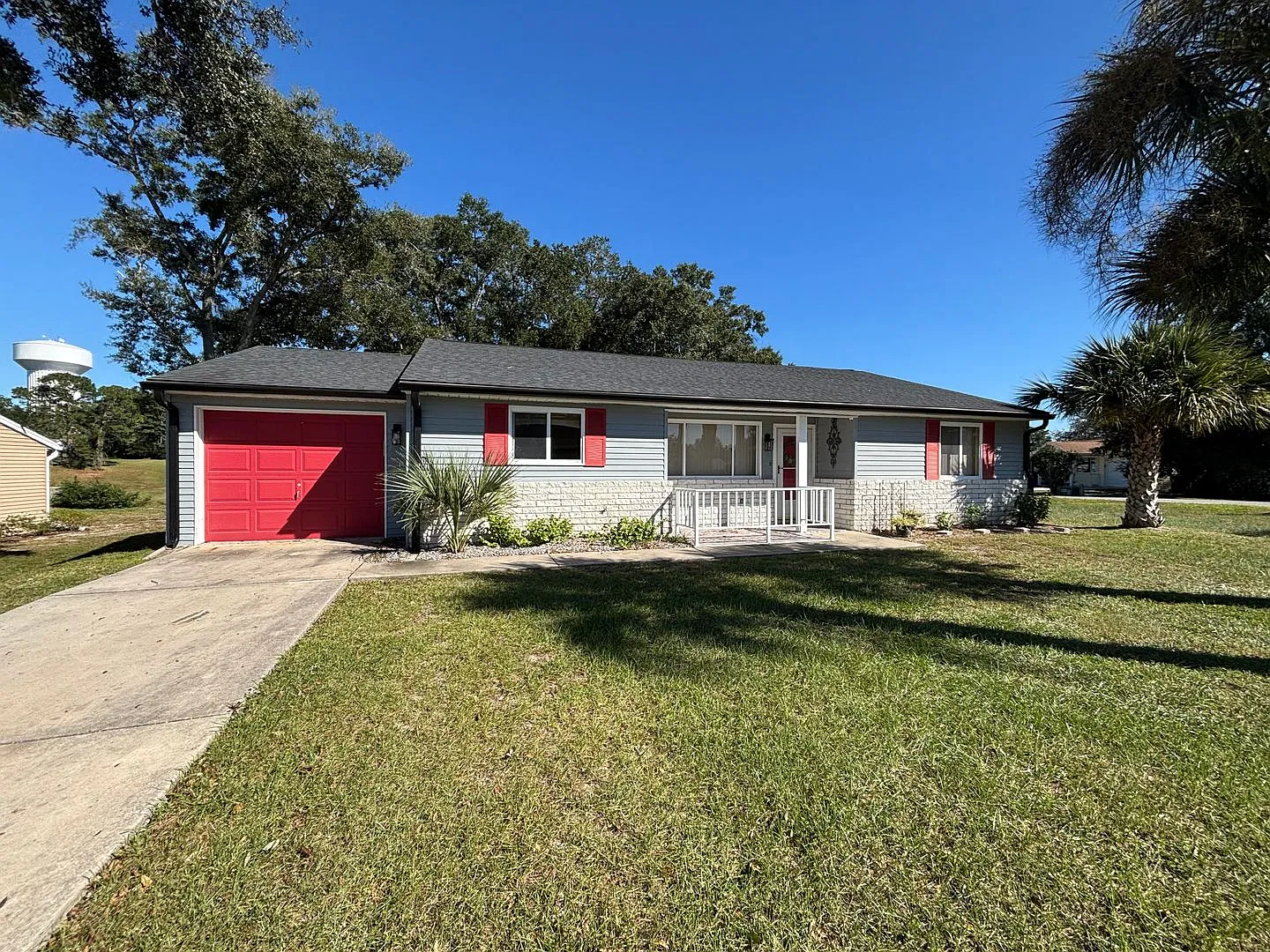 Beautifully Updated 3-Bedroom Palm Model in Oak Run Country Club 55+ Community! — Photo 1