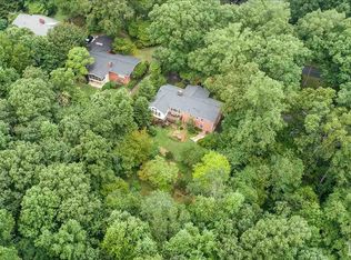 5018 Shamrock Dr, Raleigh, NC 27612