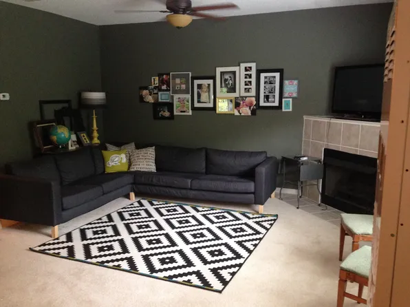 74 Eagle Glen Dr, Cartersville, GA 30121