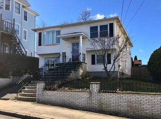 701 Charles St, Fall River, MA 02724