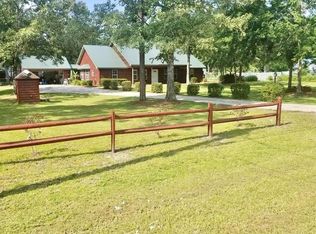 695 Buck Swamp Rd, Brunswick, GA 31523