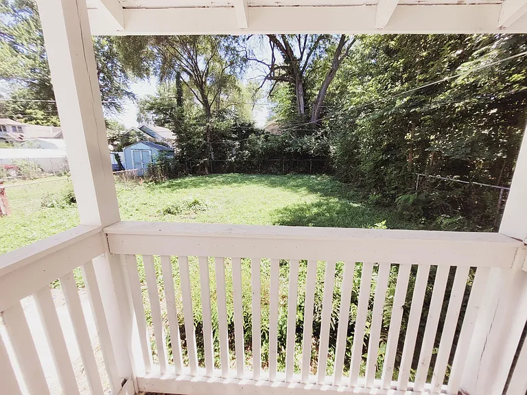 2039 E Gregory Blvd — Photo 13