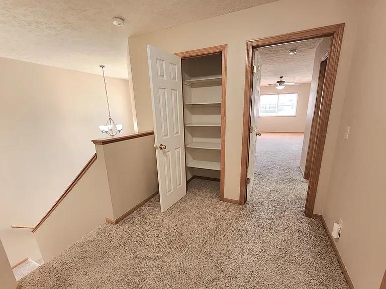 1818 Sawyer St — Photo 10