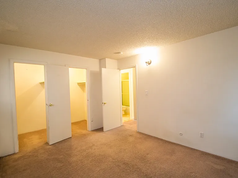 3161 Madison Ave — Photo 32