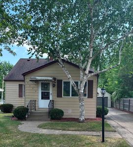 2438 Kosciuszko Ave, Bay City, MI, 48708