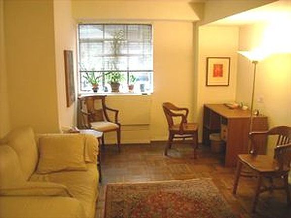 3rd image of 310 Lexington Ave APT 1D