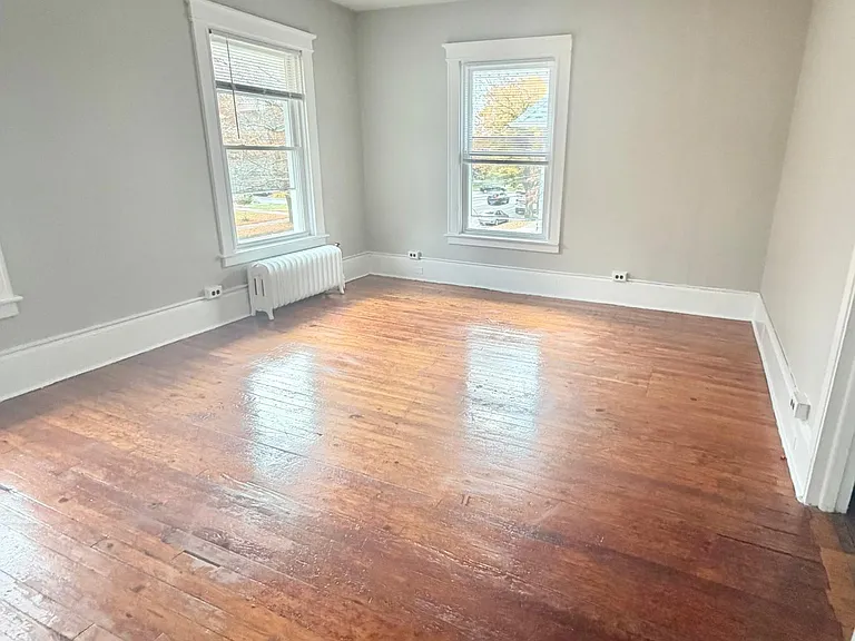512 Whitney Ave #2A — Photo 4