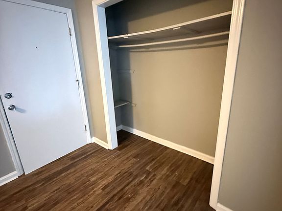 2nd image of 1708D6 Jennifer Rd #D6