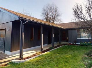587 SW Riverdale Ct, Dallas, OR 97338