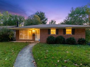 21 Whiteside Dr, Belleville, IL
