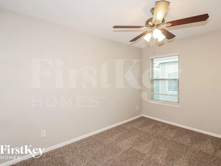 12907 Silverbank Run Dr — Photo 13