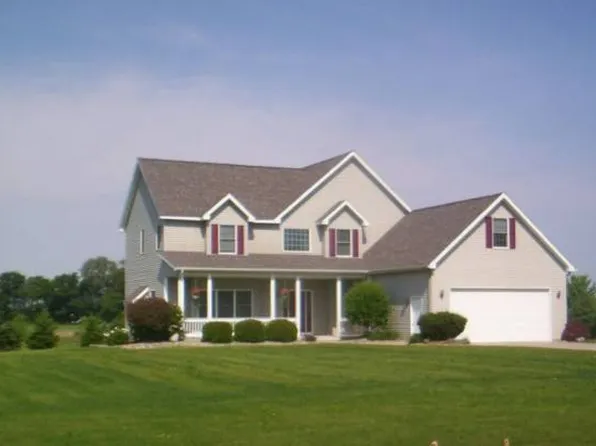4305 Lone Rd, Freeland, MI 48623