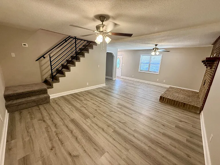 3851 Dailey Rd — Photo 12